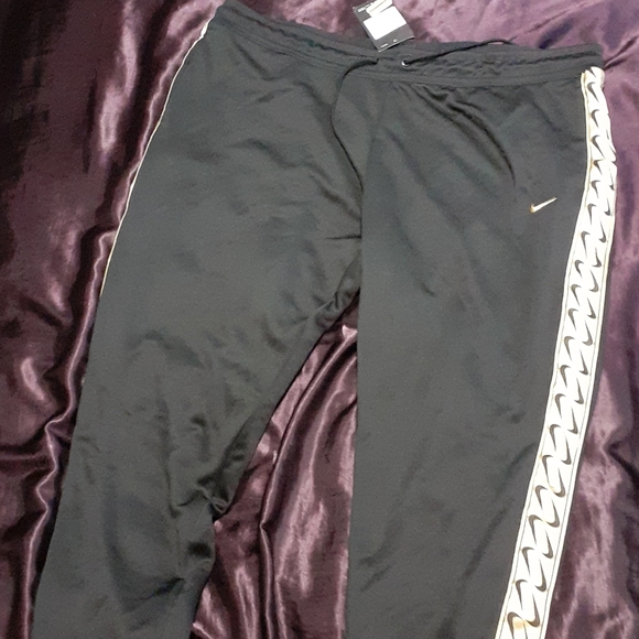 Sweat pants - Picture 1 of 1